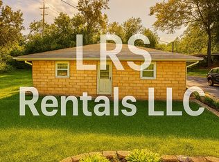 314 Hillcrest Dr, Newburgh, IN 47630