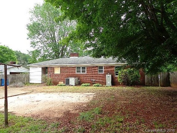 2nd image of 654 N Bost St #14