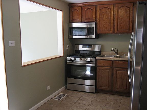 5th image of 206 N Woodlawn St