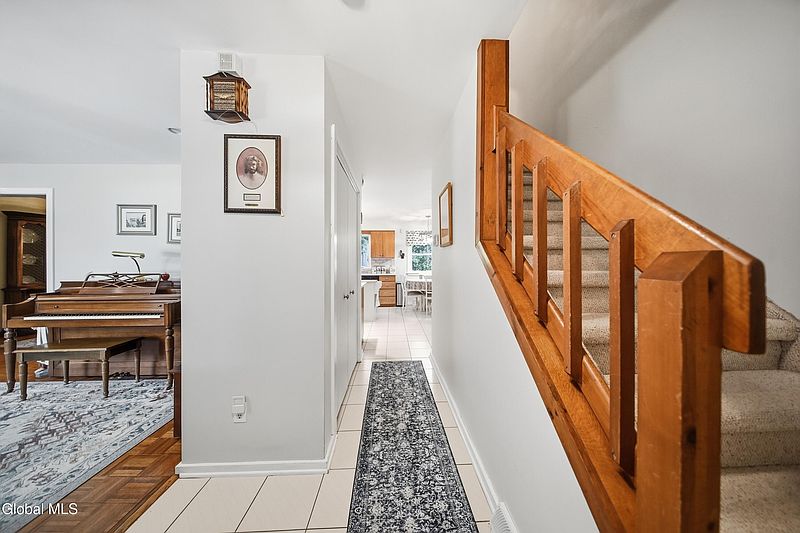 4th image of 4008 Luigi Court