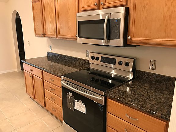 3rd image of 3117 Westover Ave SE