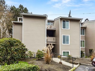 19855 25th Avenue NE #210, Shoreline, WA, 98155