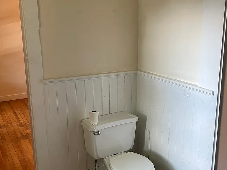 114 High St #4 — Photo 6