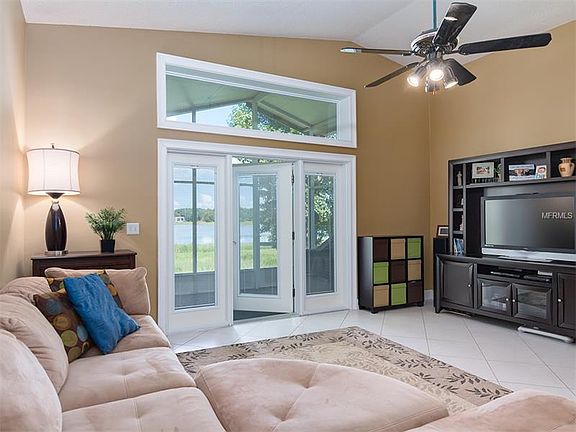 4th image of 806 Lake Jackson Cir