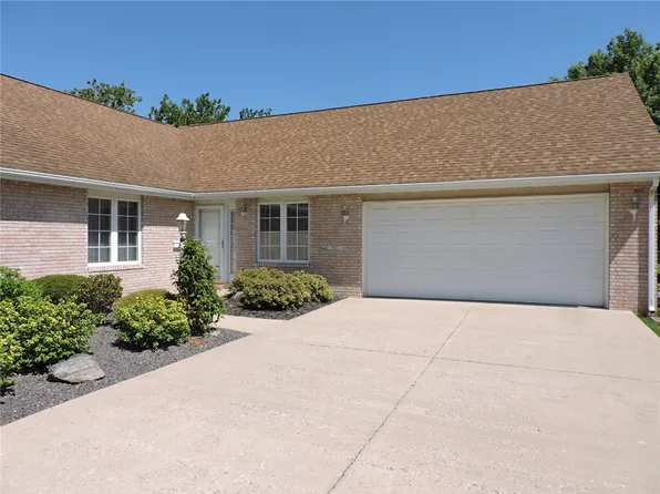 307 Northbrook Dr, Danville, IL 61832