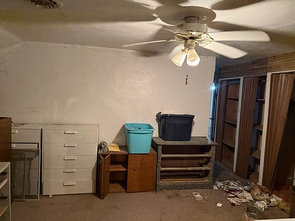 5th image of 2024 Crystal St
