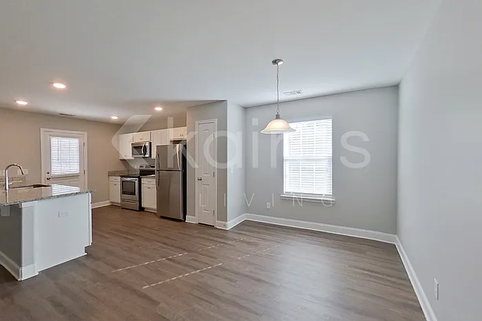 110 Western Red Cedar Dr — Photo 5