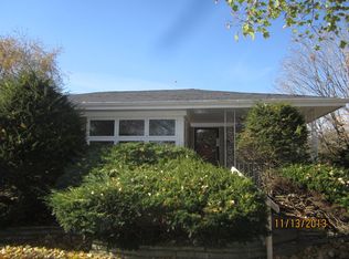 9000 S Euclid Ave, Chicago, IL 60617