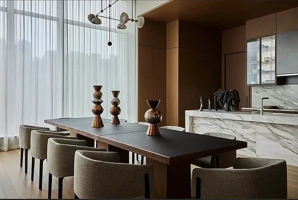 Rented by E Realty International Corp | media 31