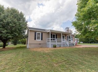 8636 Hunterstand Ct, North Chesterfield, VA 23237
