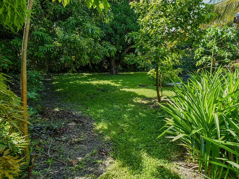 1401 NE 17th Way — Photo 32