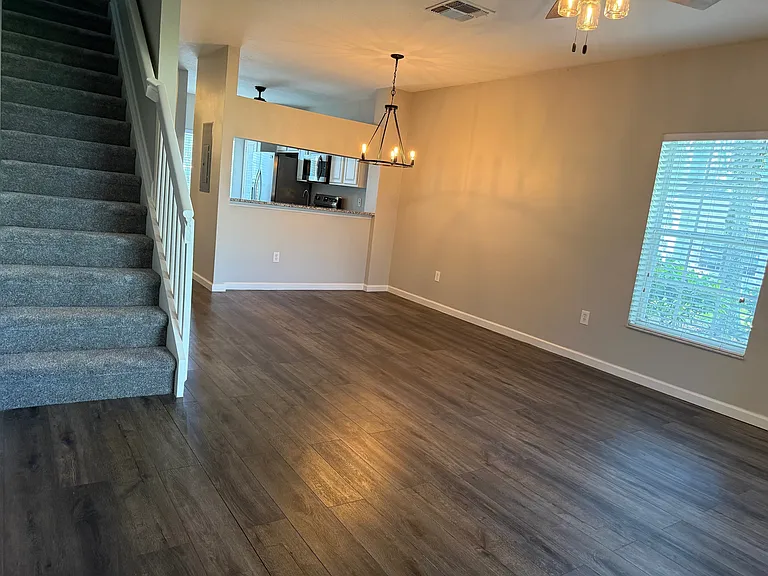 2880 Woodlands Park Ct #2880 — Photo 7