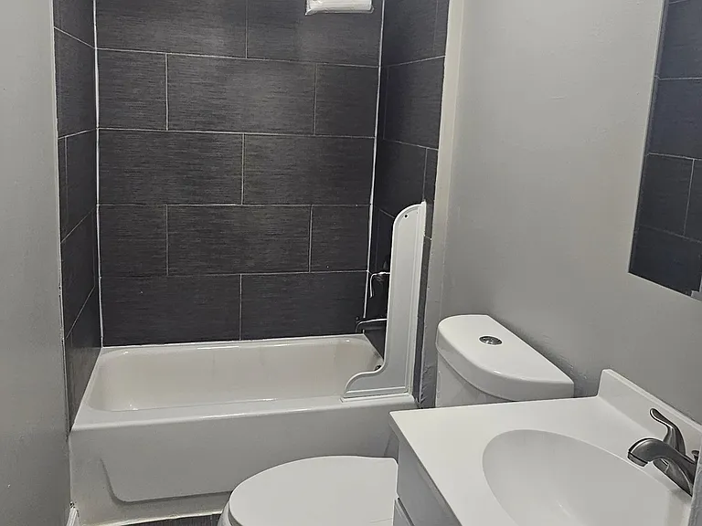 133 Sage Ave #2 — Photo 12