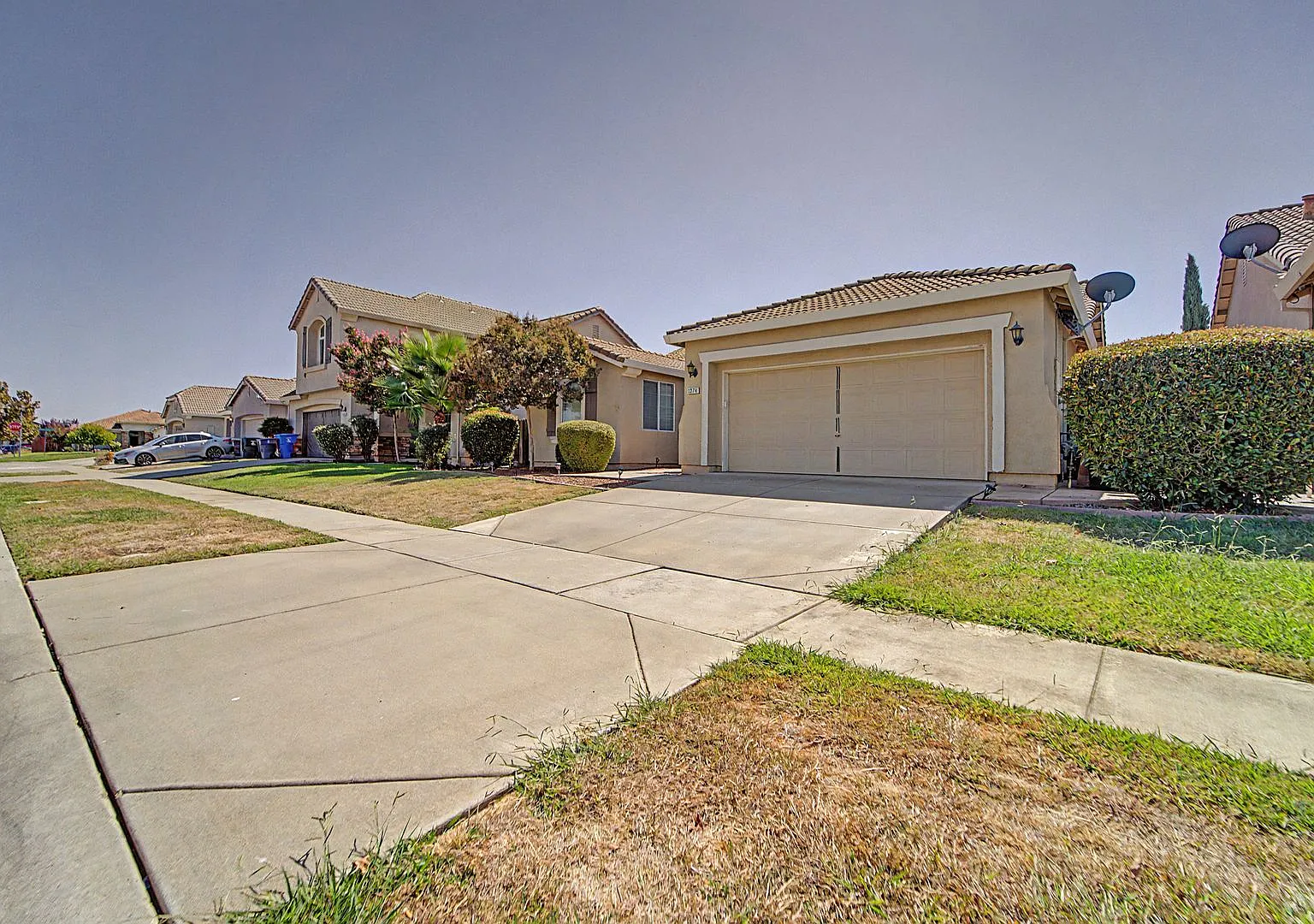 4 bedroom 2 bath 1927sq ft home located in Plumas Lake — Photo 4