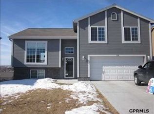 7518 N 73rd Cir, Omaha, NE 68122