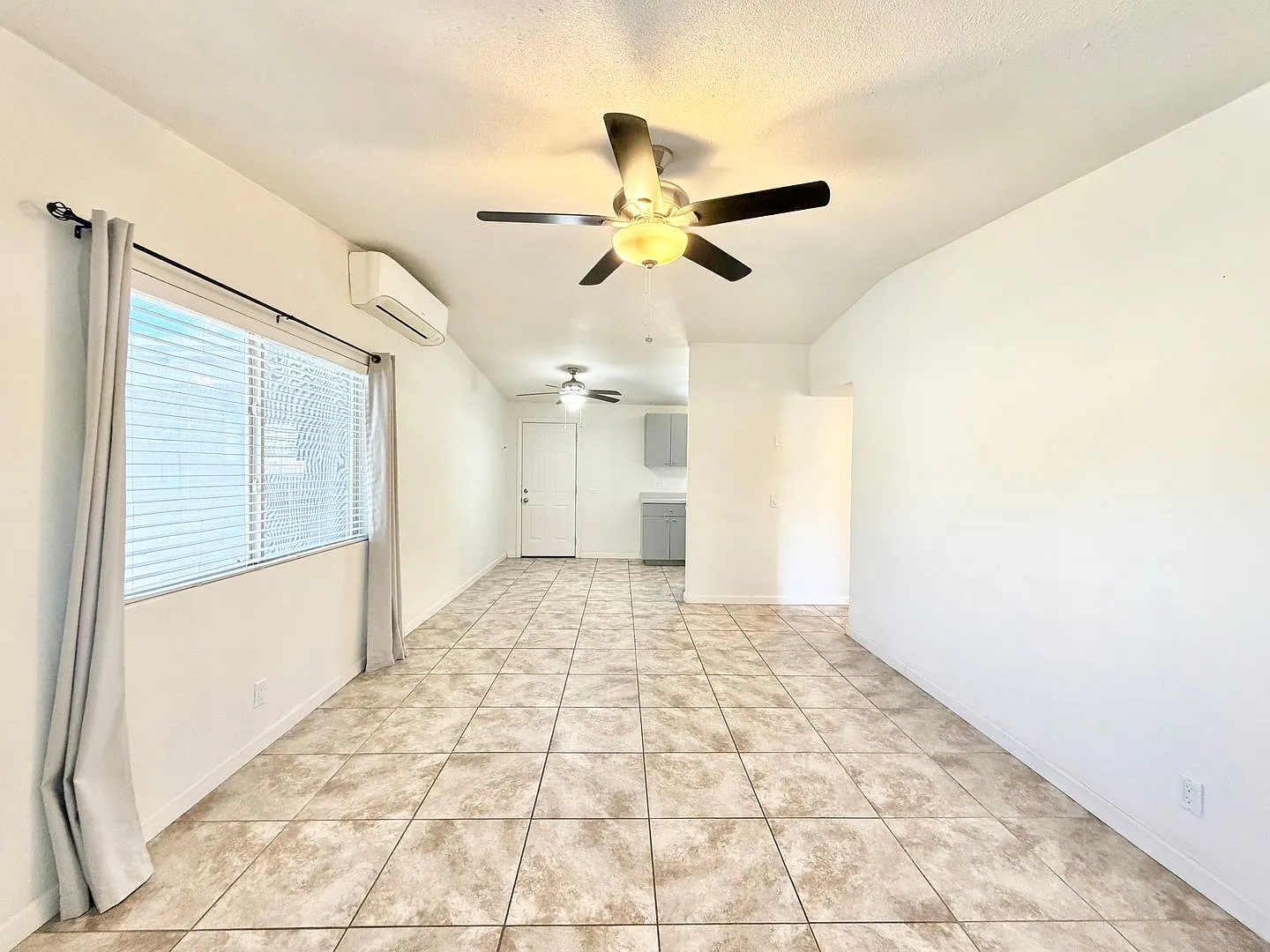 Coming Soon! 1 Bedroom/1 Bathroom Condo In Cathedral City! — Photo 2