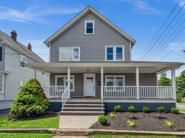 44 Zazzetti St, Waldwick, NJ 07463