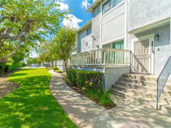 1402 W Village Ln, West Covina, CA 91790