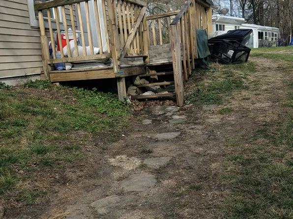 256 N Main St #1, Monroe, NY 10950