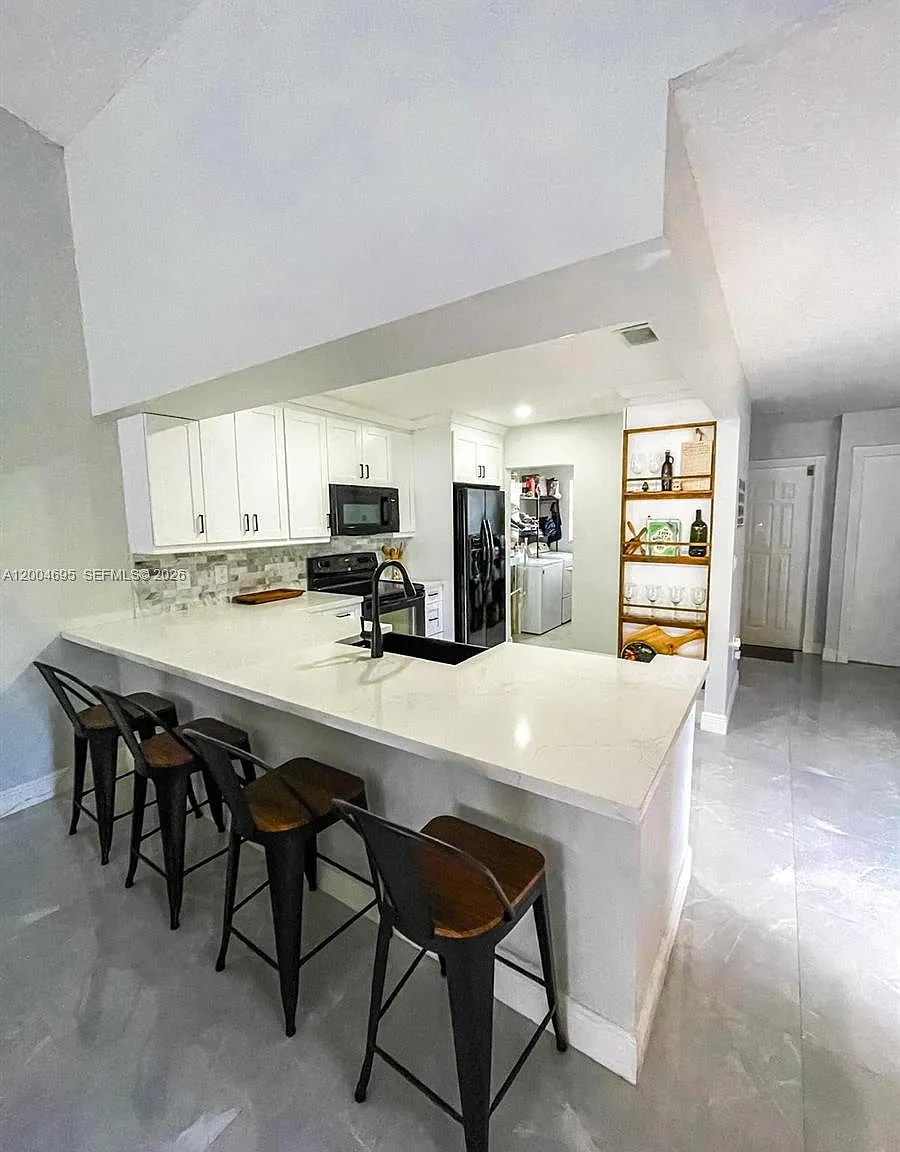 2 bed, 1446 sqft, $2,900 — Photo 1