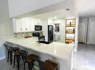 13360 SW 89th Ter, Miami, FL 33186