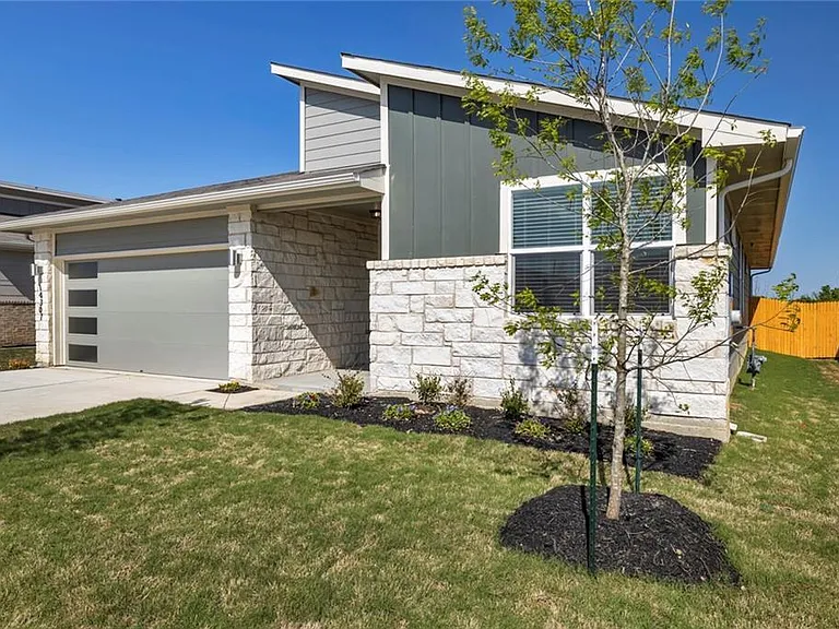 14307 Macquarie Dr — Photo 2