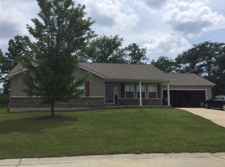 83 Robin Hood Dr, Troy, MO 63379