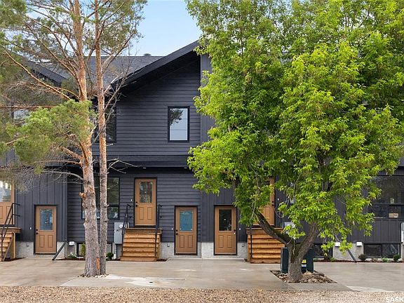 2nd image of 75 3rd AVENUE