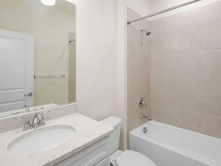 11908 Pebble Dr #11908 — Photo 13