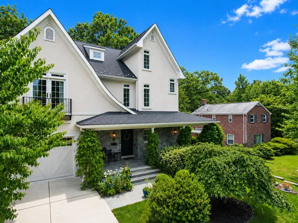 5207 Ventnor Rd, Bethesda, MD 20816