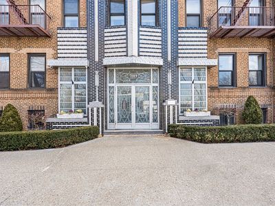 7119 Shore Rd APT 4G, Brooklyn, NY, 11209