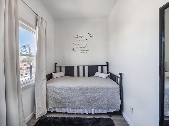 5th image of 92-12 78th St Floor 2