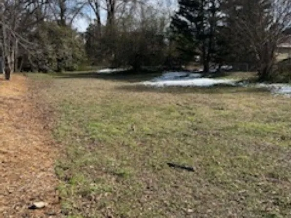 111 Mission St, Greenville, SC 29605