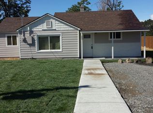 305 NE 9th St, Irrigon, OR 97844