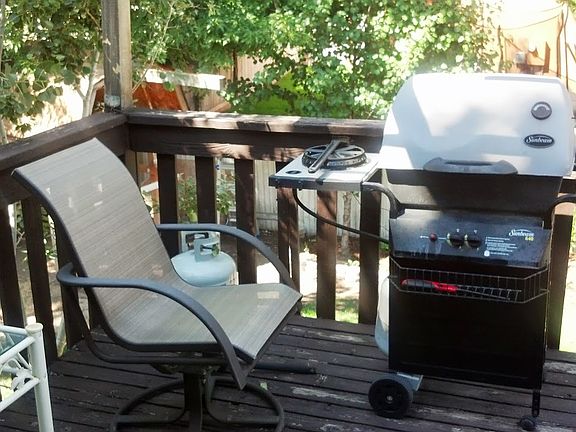 Dining opens to deck overloo