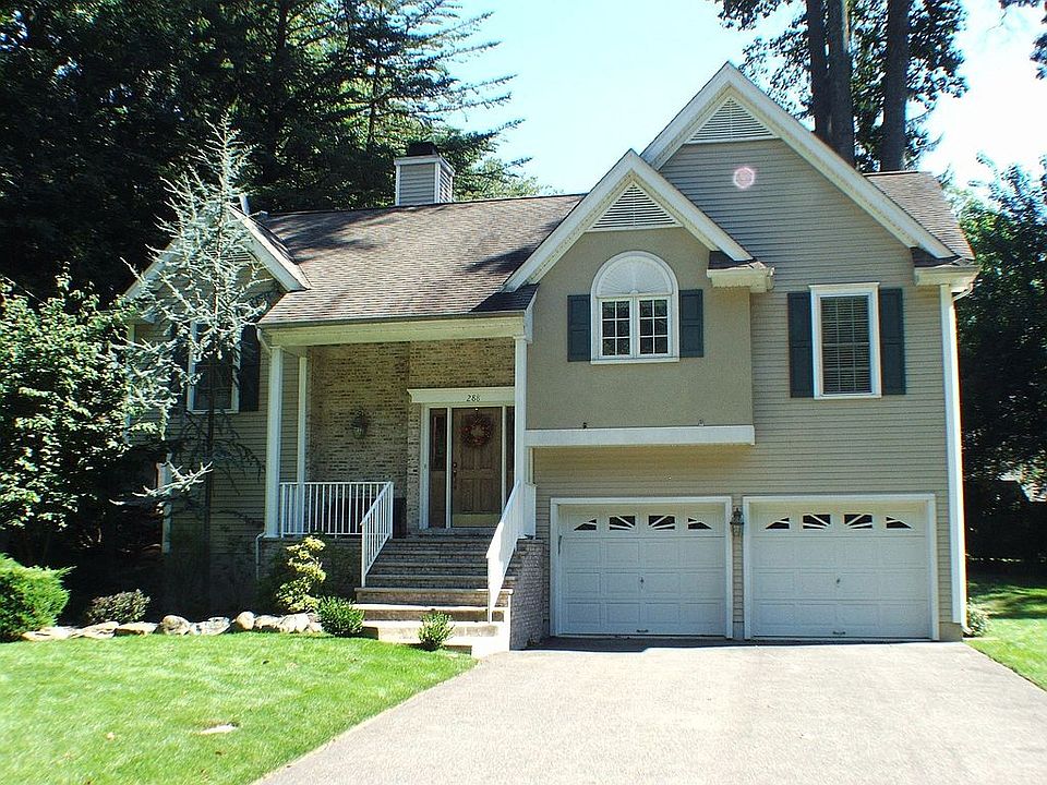 Professional Decorated Custom Bi-Level