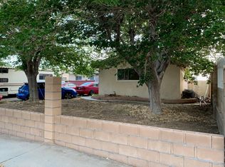 45539 3rd St E, Lancaster, CA 93535