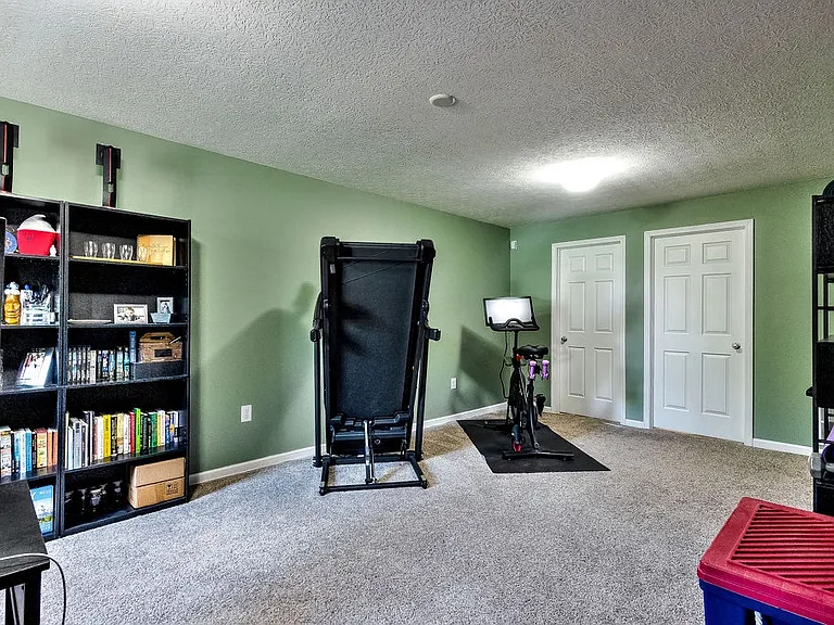 7236 Colonial Affair Dr — Photo 24