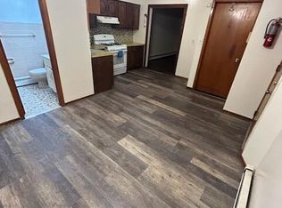 87 Jewell St #1F, Garfield, NJ 07026