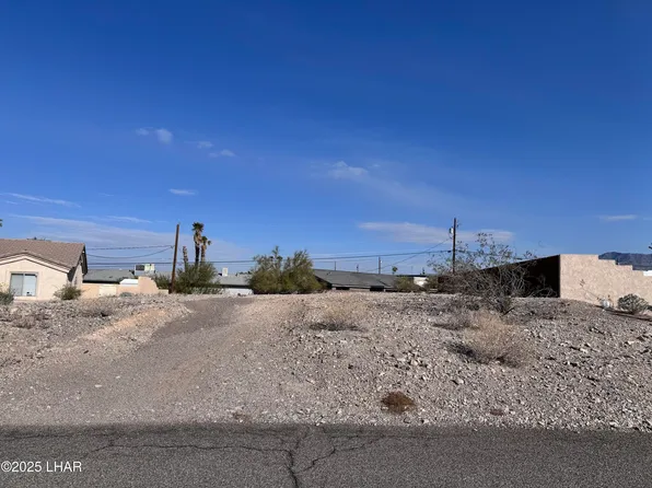 2879 Swanee Ln, Lake Havasu City, AZ 86403