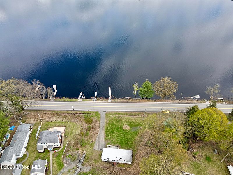 4th image of 150 County Hwy 152