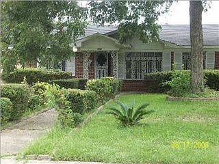 2nd image of 1853 Nabers Dr