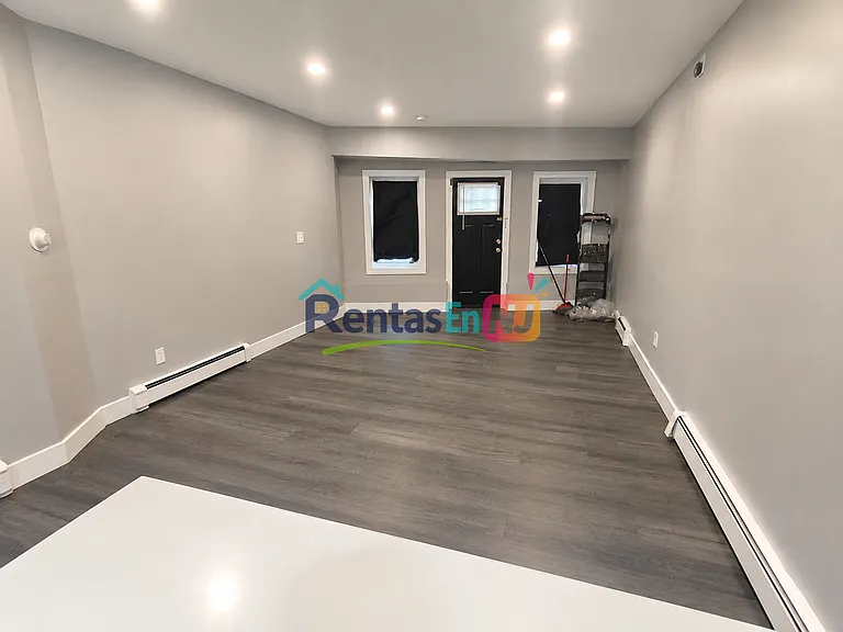 808 Clinton Ave #G2 — Photo 6