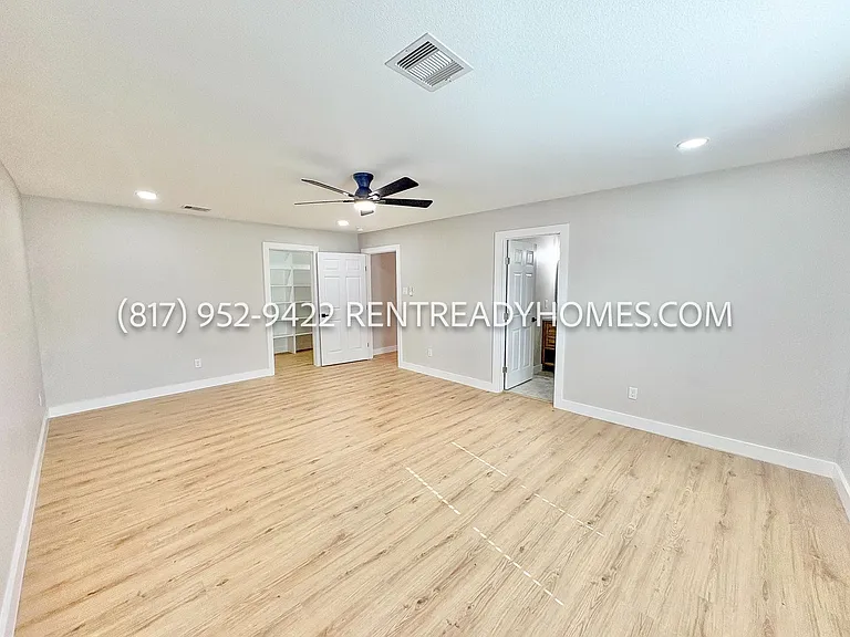 1416 Fairbanks St — Photo 14