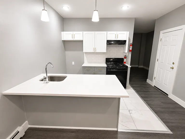 808 Clinton Ave #G1 — Photo 2