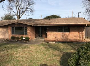 1915 S Darlington Ave, Tulsa, OK 74112