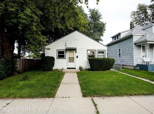 3353 10th Ave, Racine, WI 53402