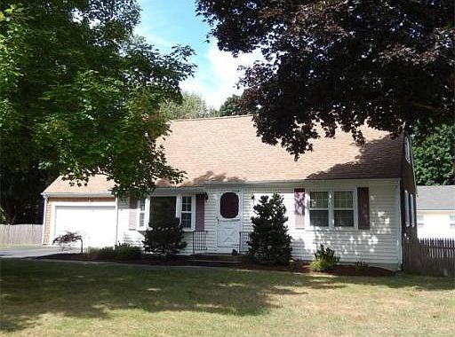 1st image of 2 Cheshire Dr