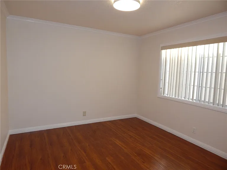 11834 Gilmore St — Photo 25