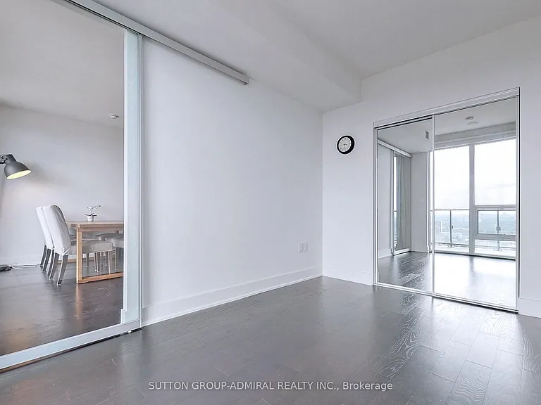 955 Bay St #3306 — Photo 11